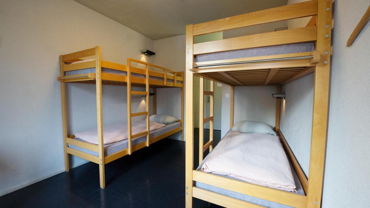Einzelbett im Vierbettzimmer